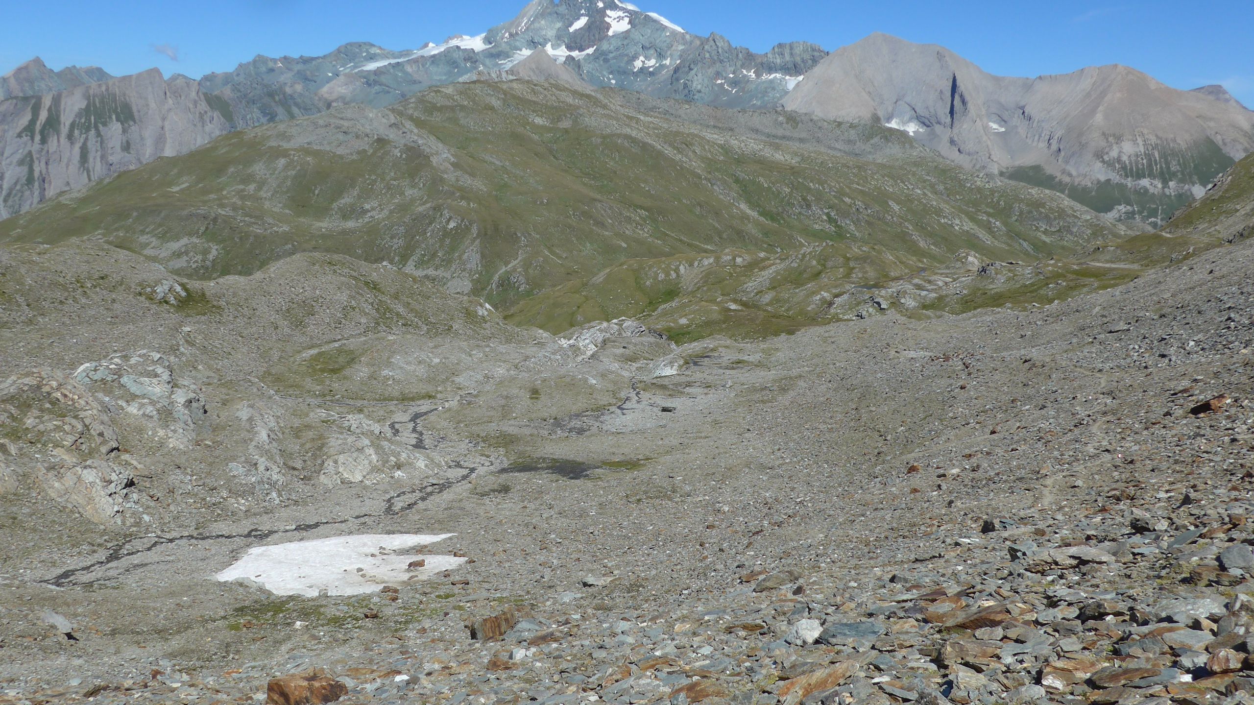 oberhalb Altschnee